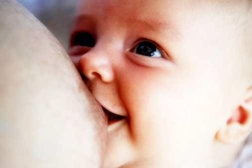 Baby to resume breastfeeding after weening