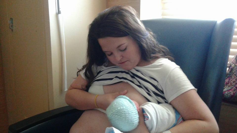 Badass Taylor breastfeeding her baby. 